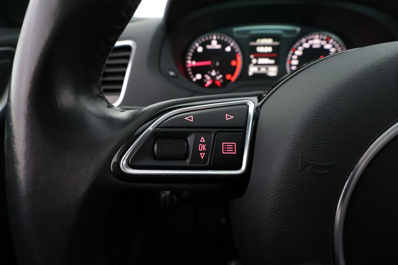 AUDI Q3 2018