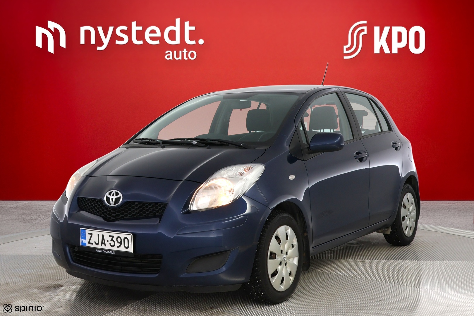 TOYOTA Yaris 2009