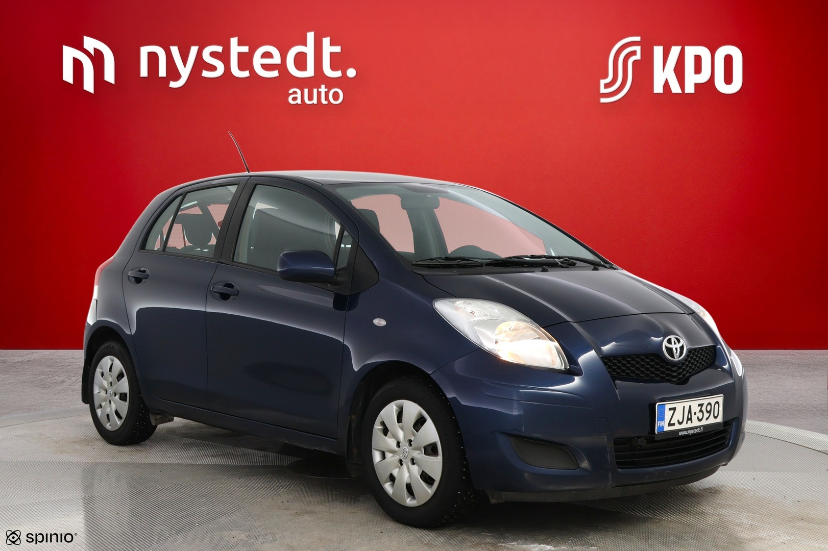 TOYOTA Yaris 2009