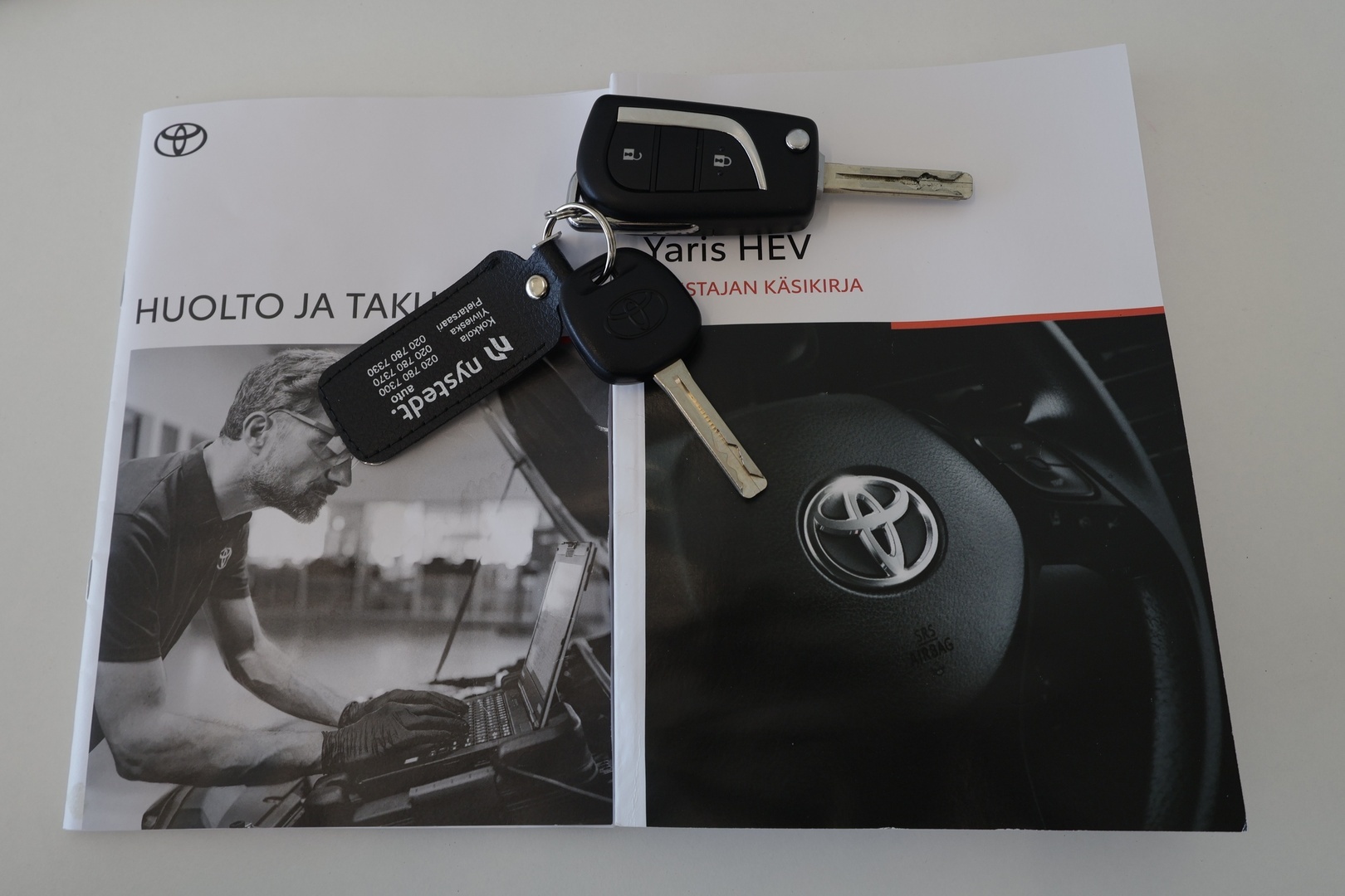 TOYOTA Yaris 2025