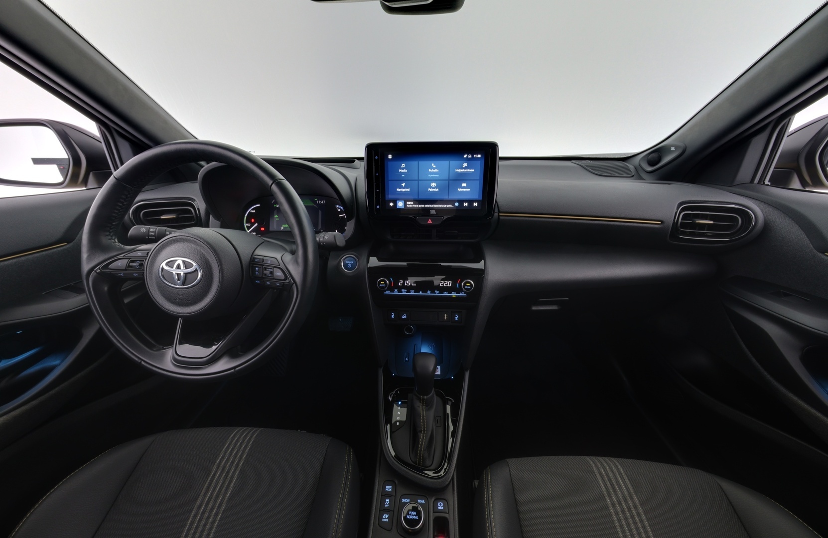TOYOTA YARIS CROSS 2021