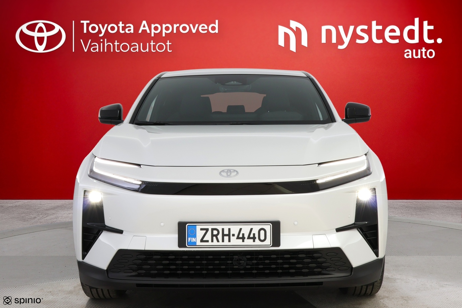 TOYOTA C-HR+ 2026