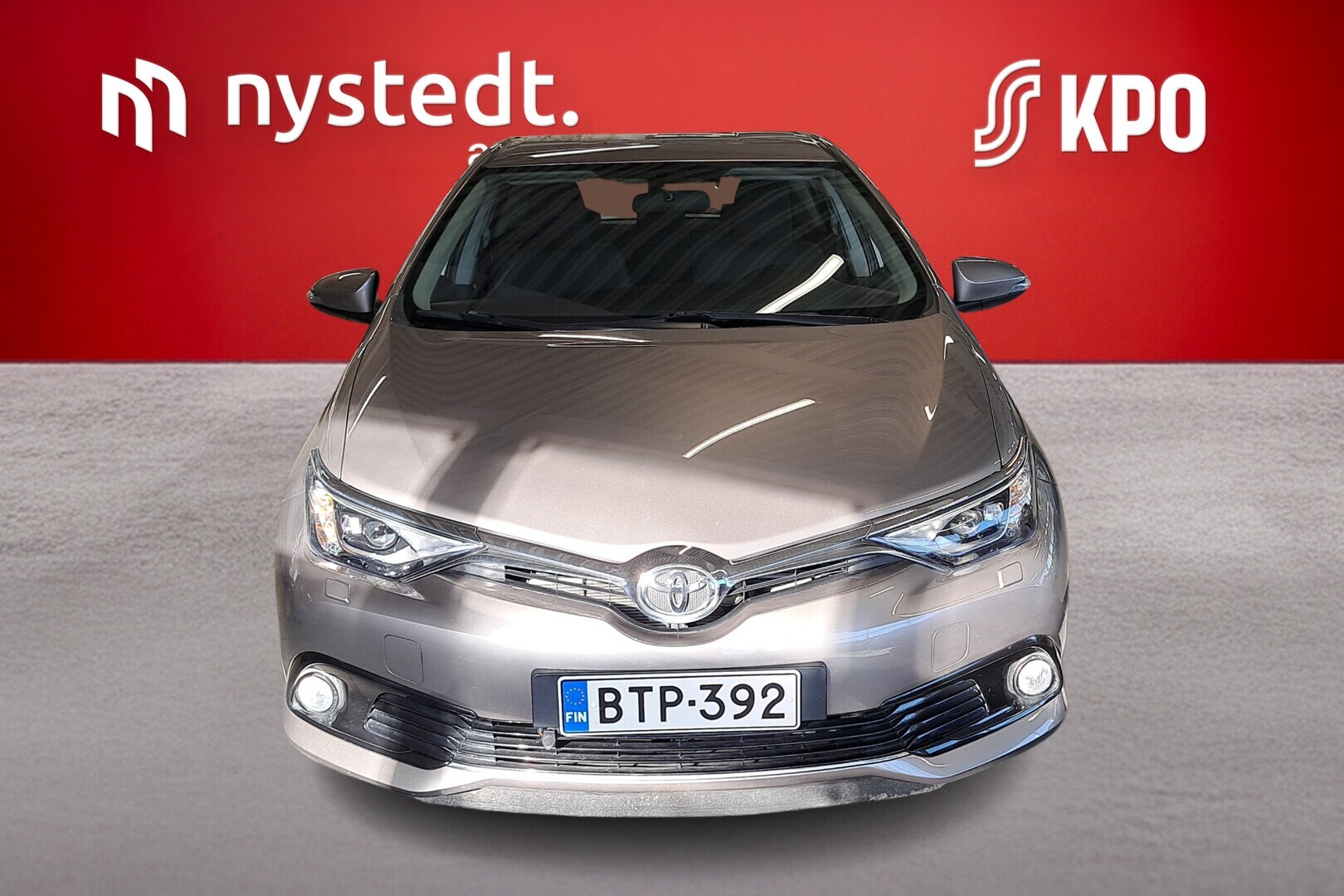 TOYOTA Auris 2015