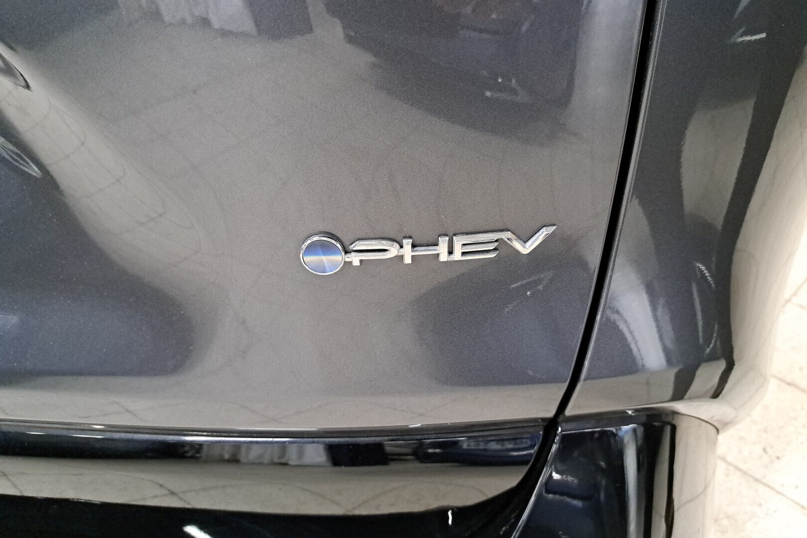 TOYOTA RAV4 Plug-in 2025