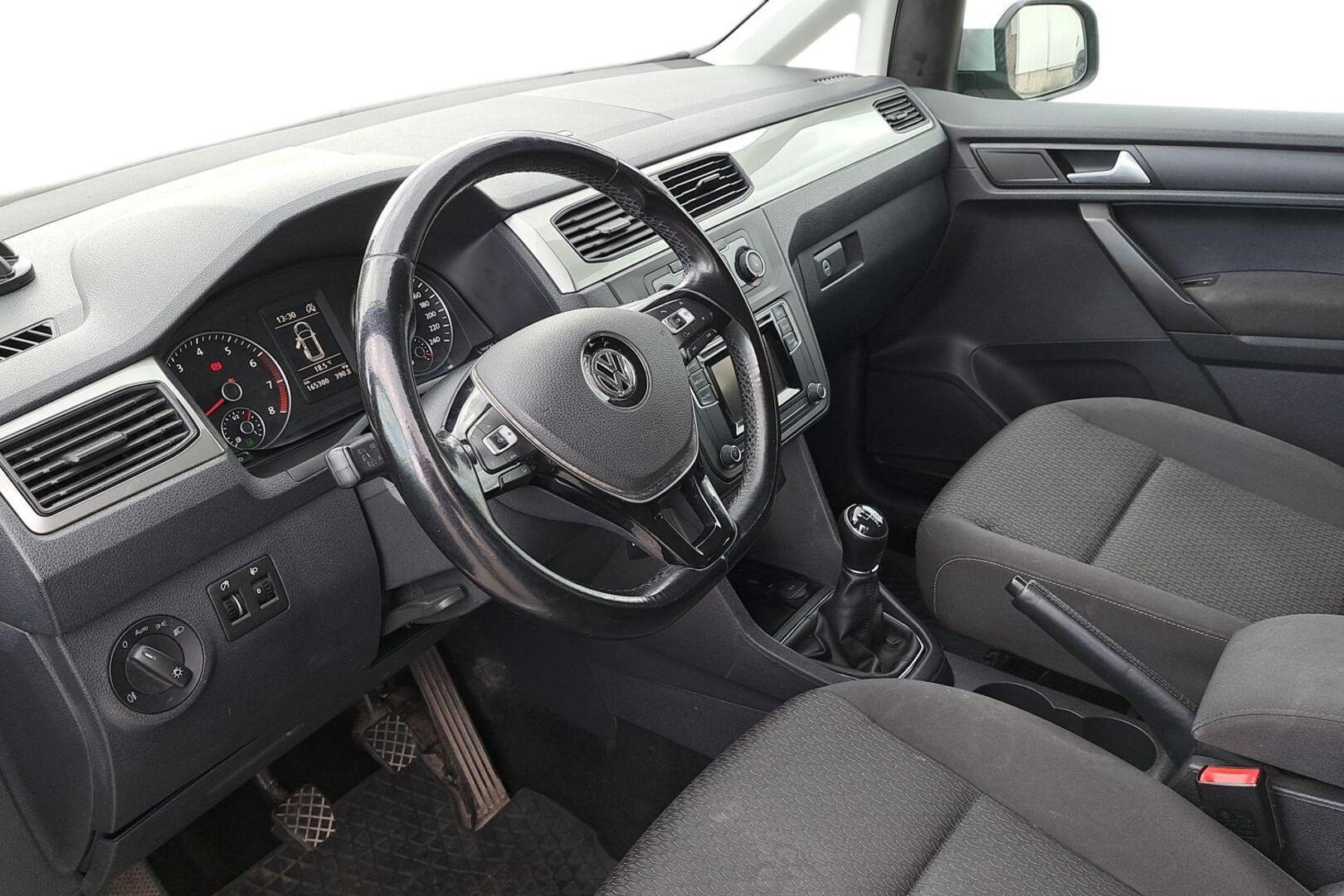 VOLKSWAGEN Caddy Maxi 2015