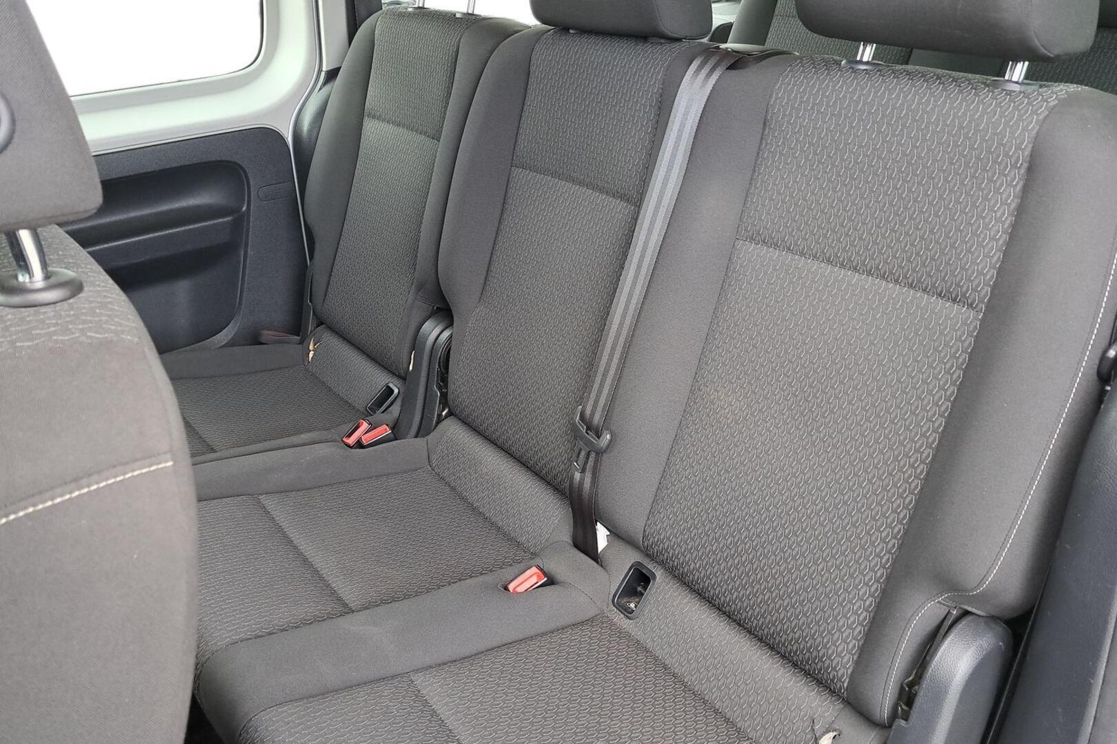 VOLKSWAGEN Caddy Maxi 2015