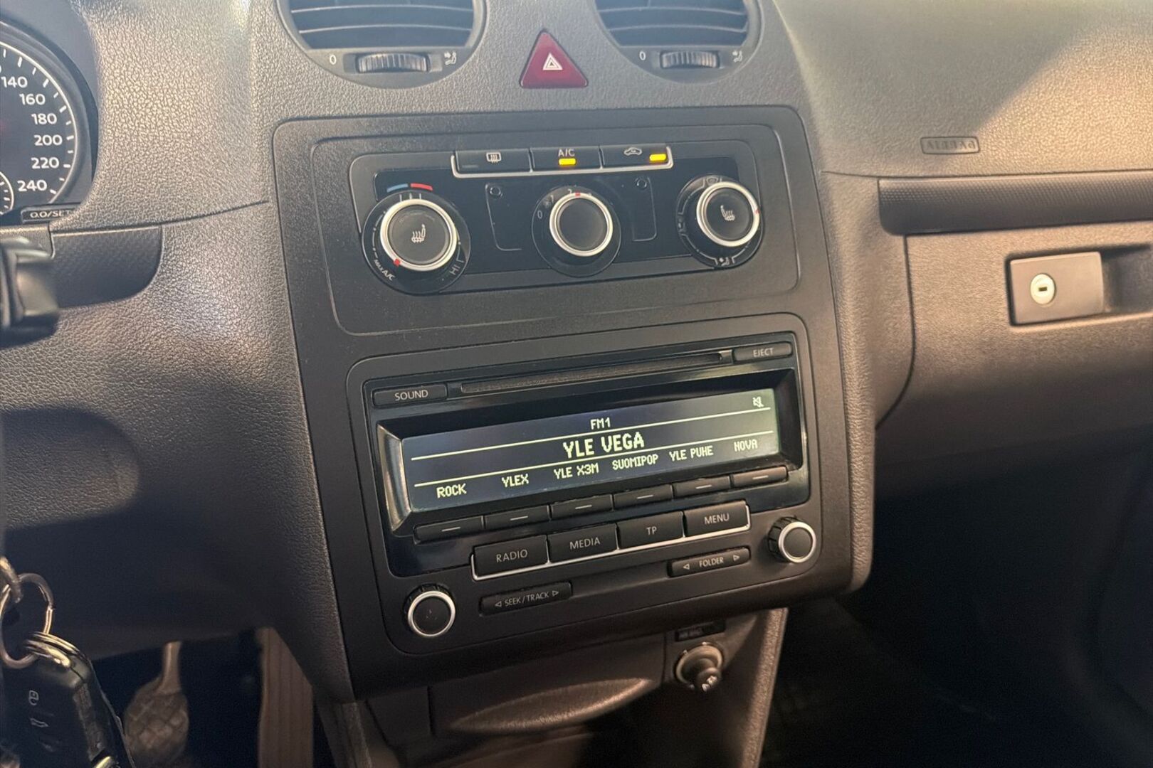 VOLKSWAGEN Caddy Maxi 2013
