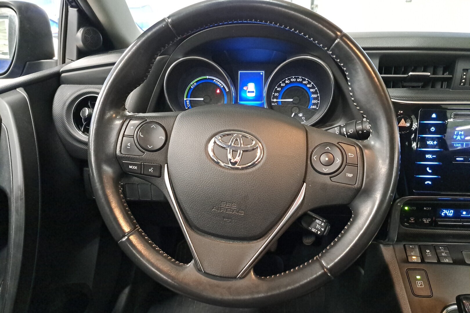 TOYOTA Auris 2017