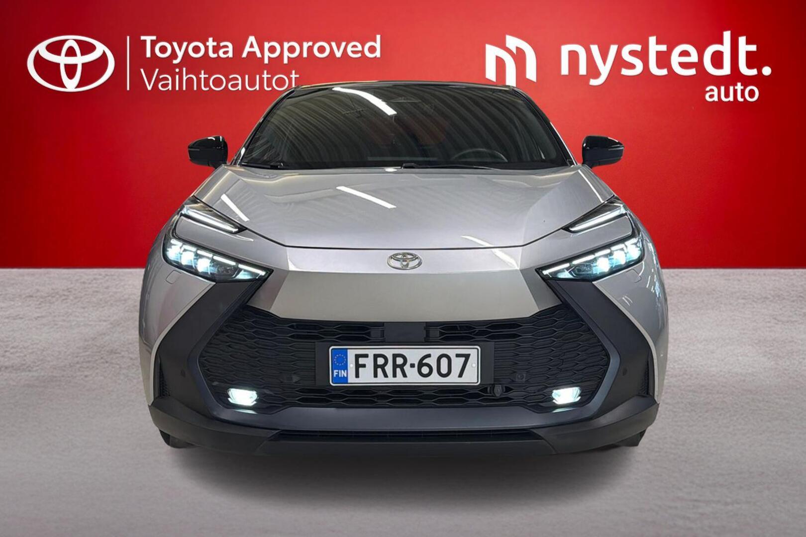 TOYOTA C-HR 2024