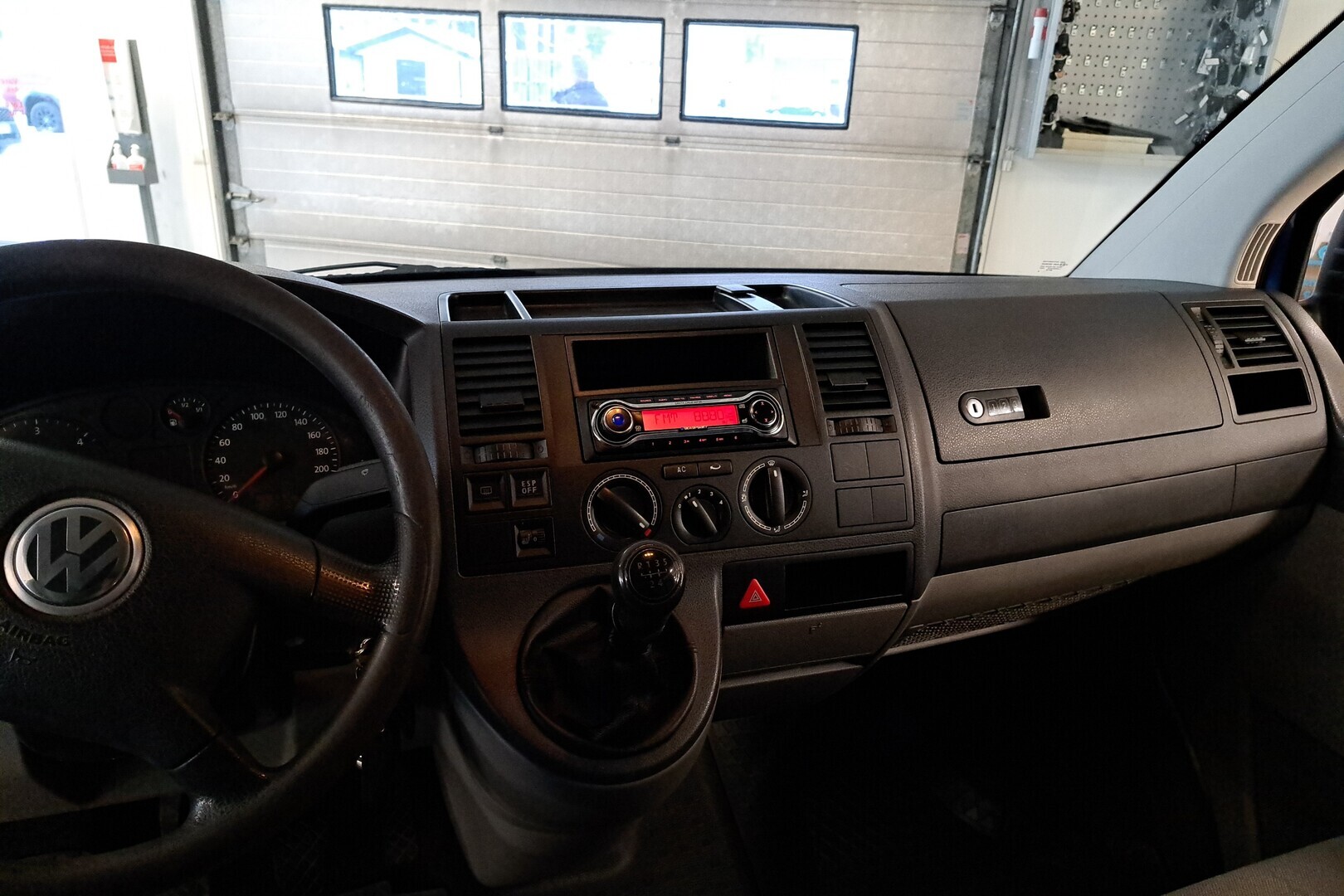 VOLKSWAGEN Transporter 2007