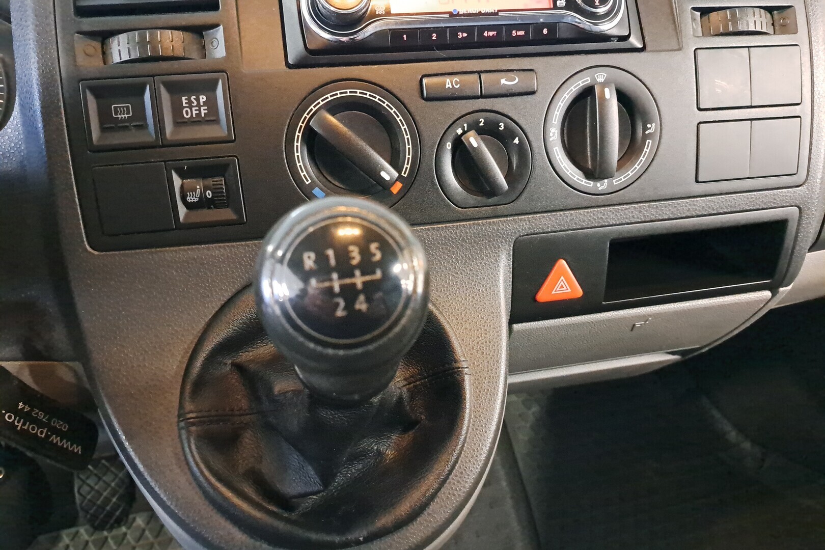 VOLKSWAGEN Transporter 2007