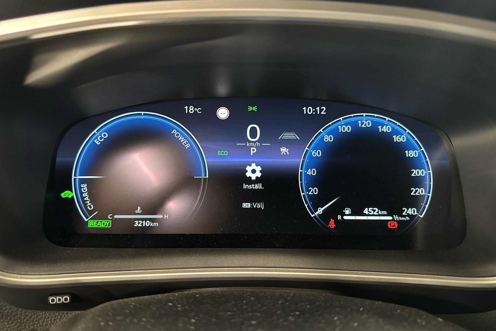 TOYOTA Corolla Cross 2025