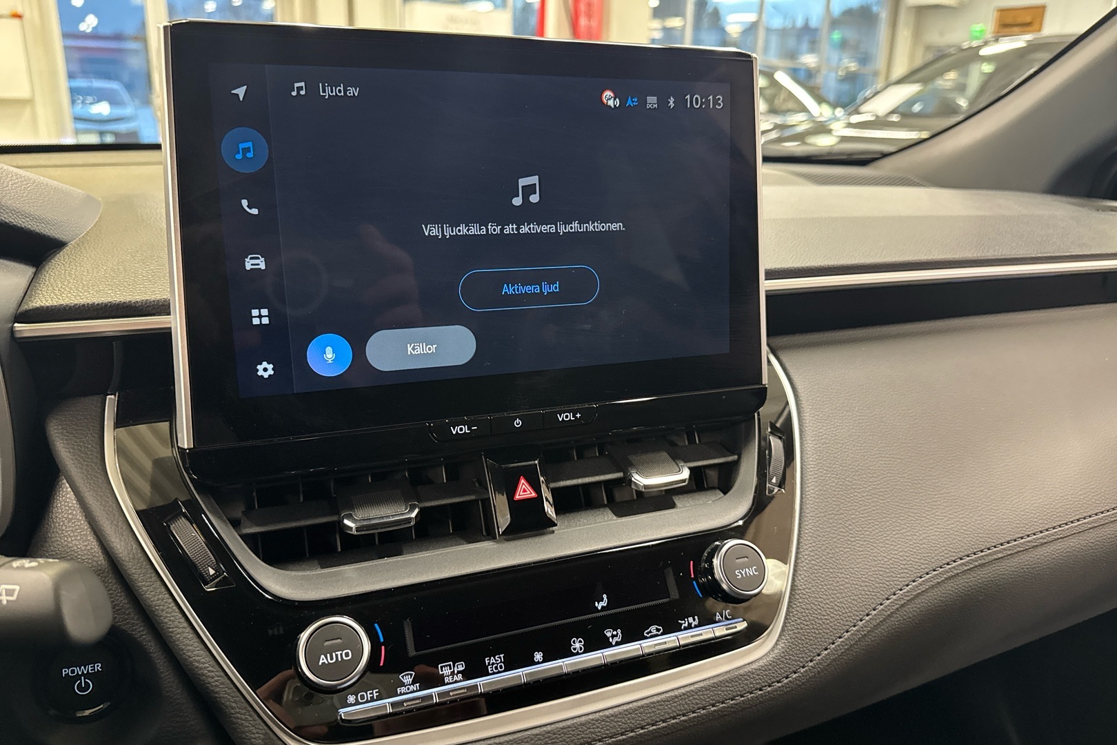 TOYOTA Corolla Cross 2025