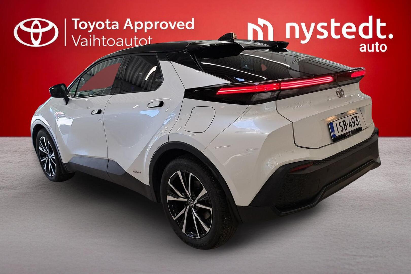 TOYOTA C-HR 2025