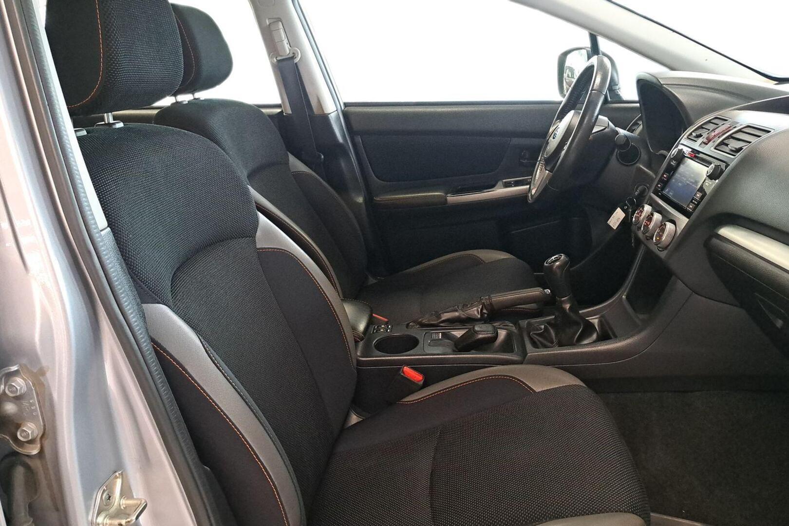SUBARU XV 2017