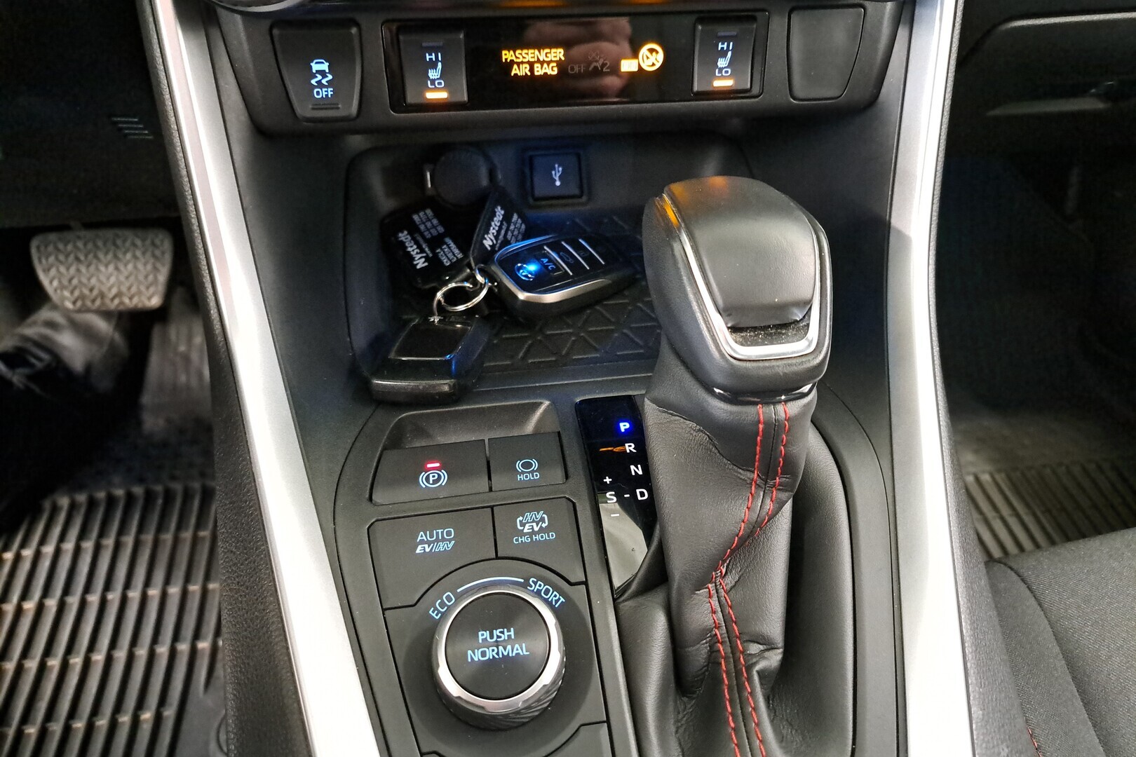 TOYOTA RAV4 Plug-in 2022