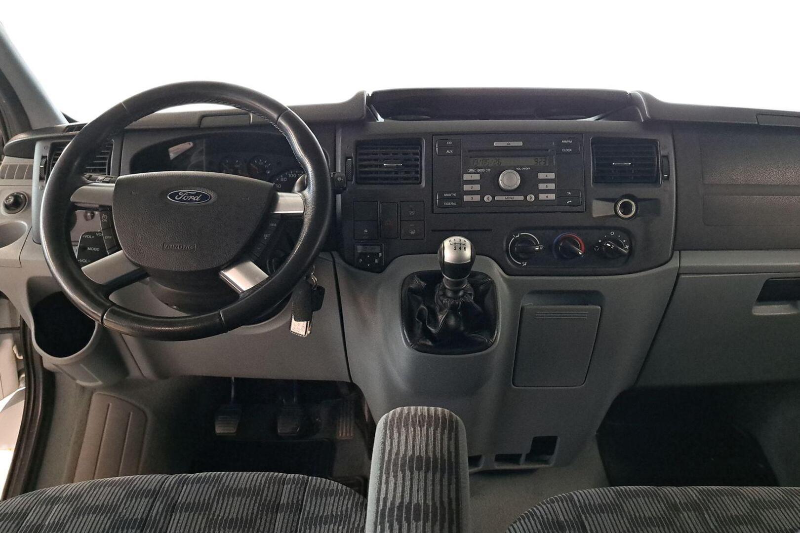 FORD Tourneo 2012