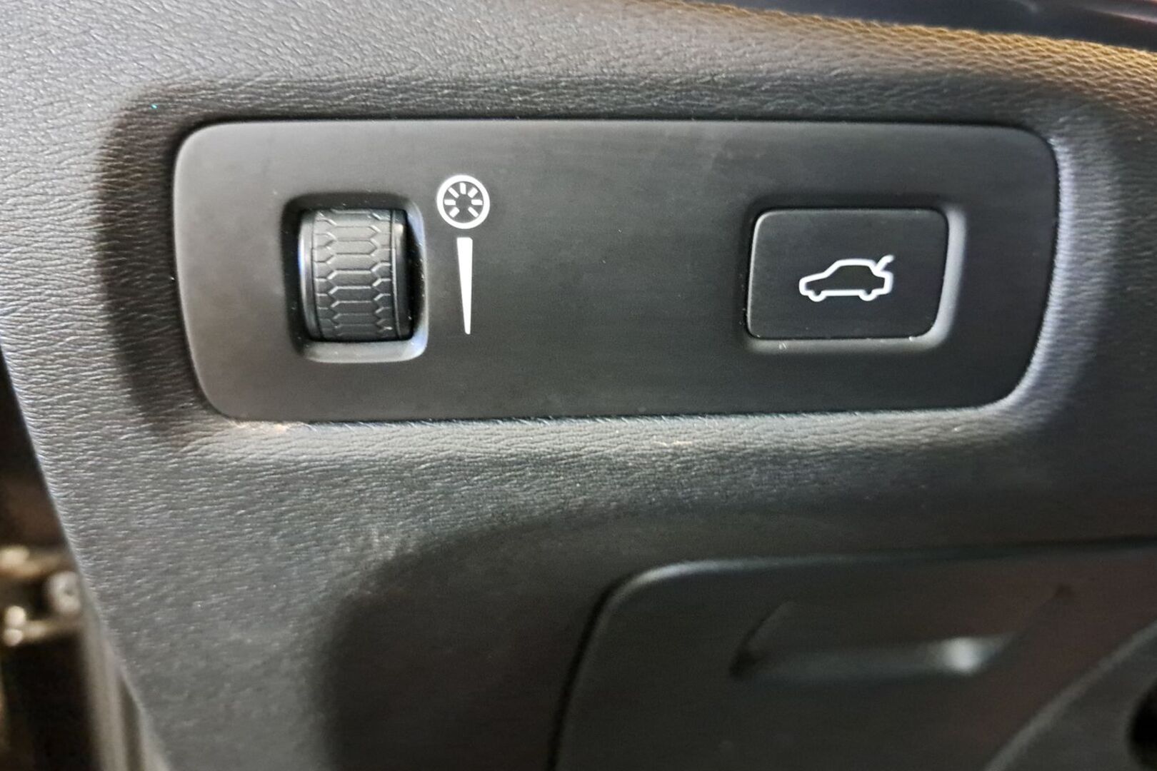 VOLVO V90 2018