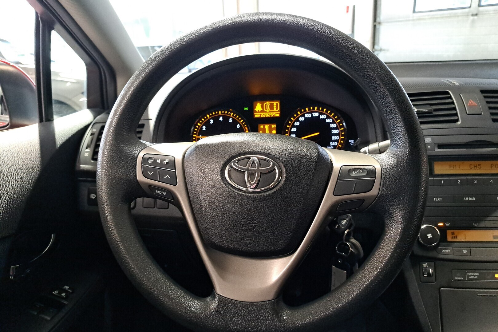 TOYOTA Avensis 2009