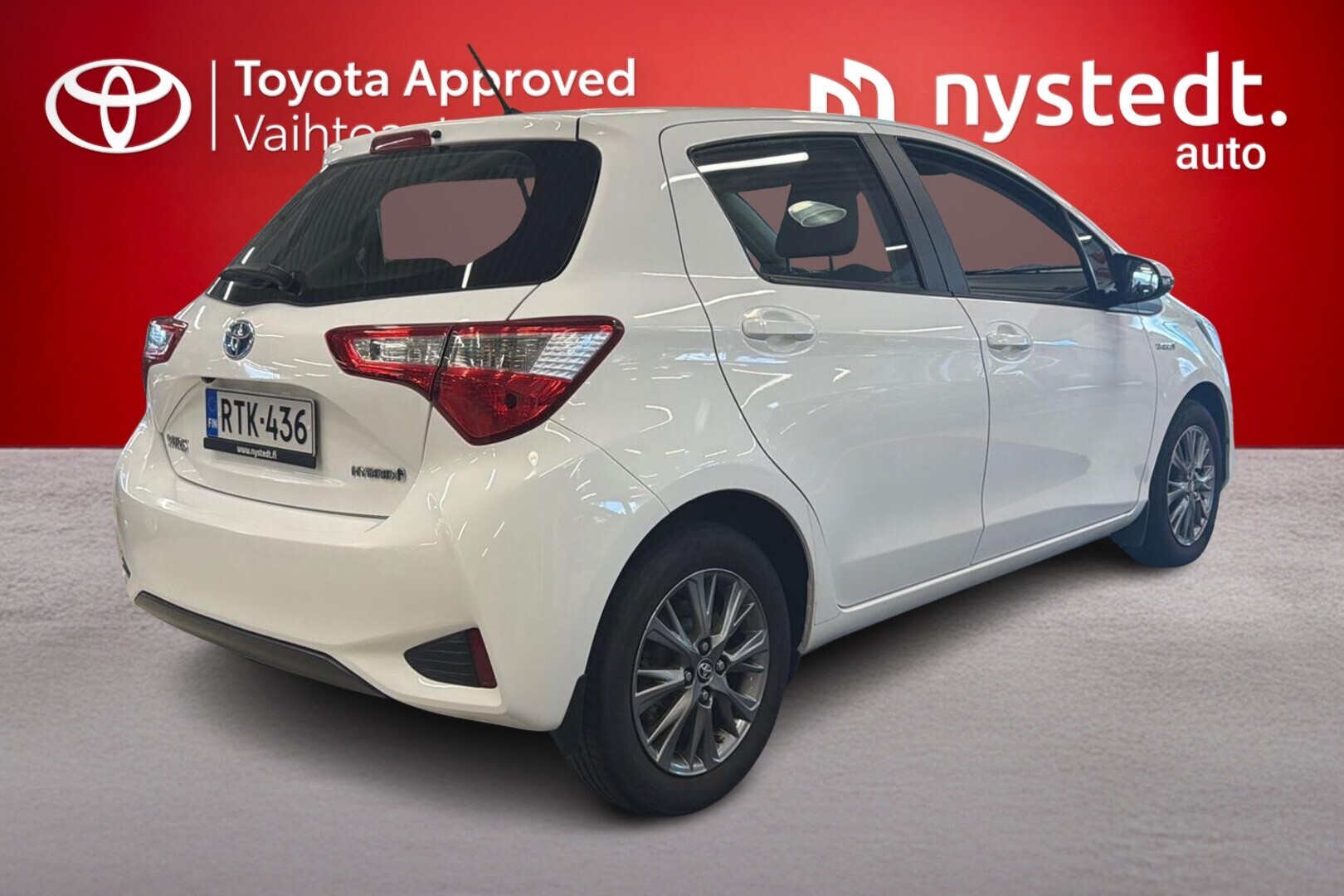 TOYOTA Yaris 2017