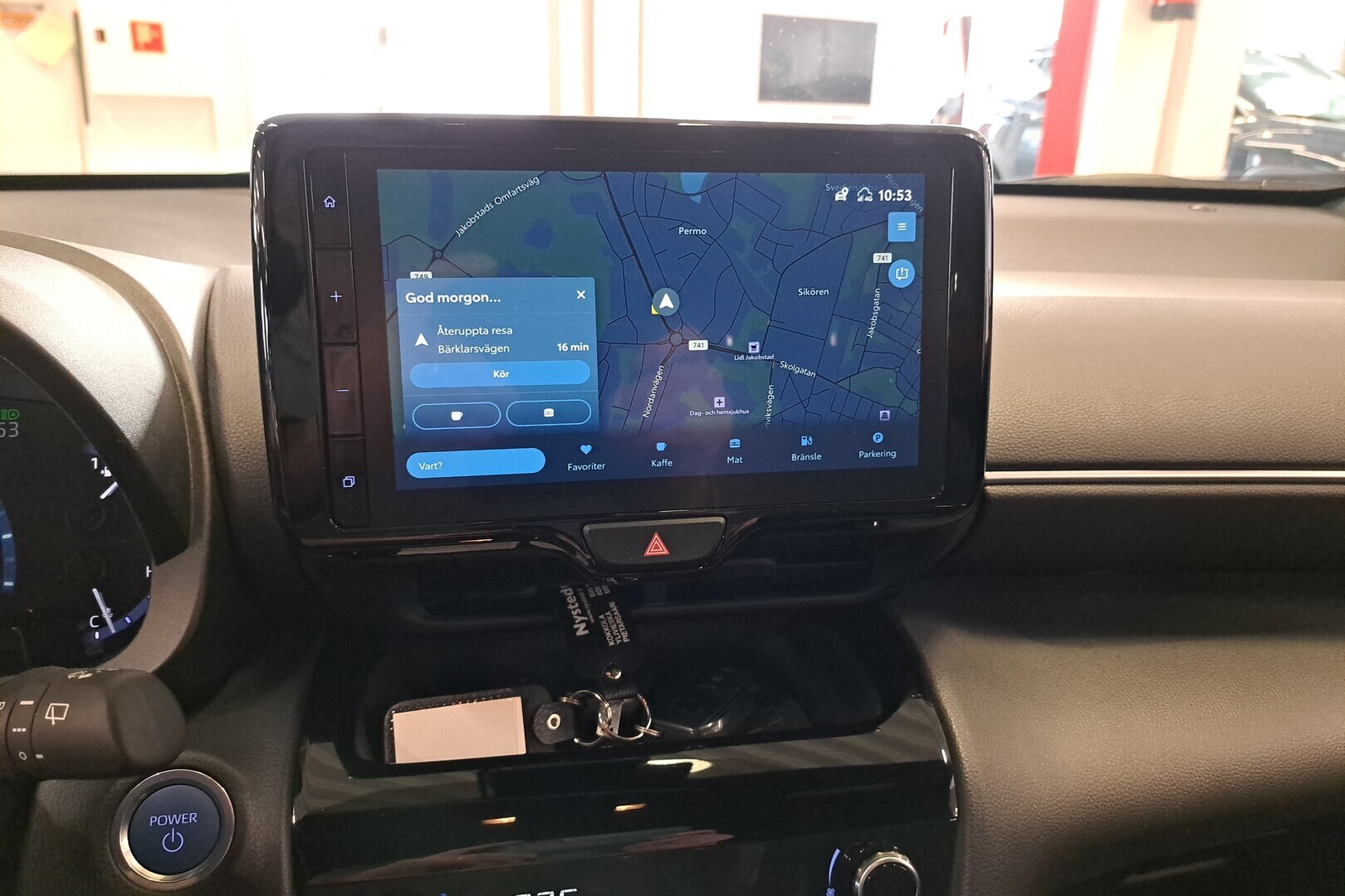 TOYOTA Yaris Cross 2024