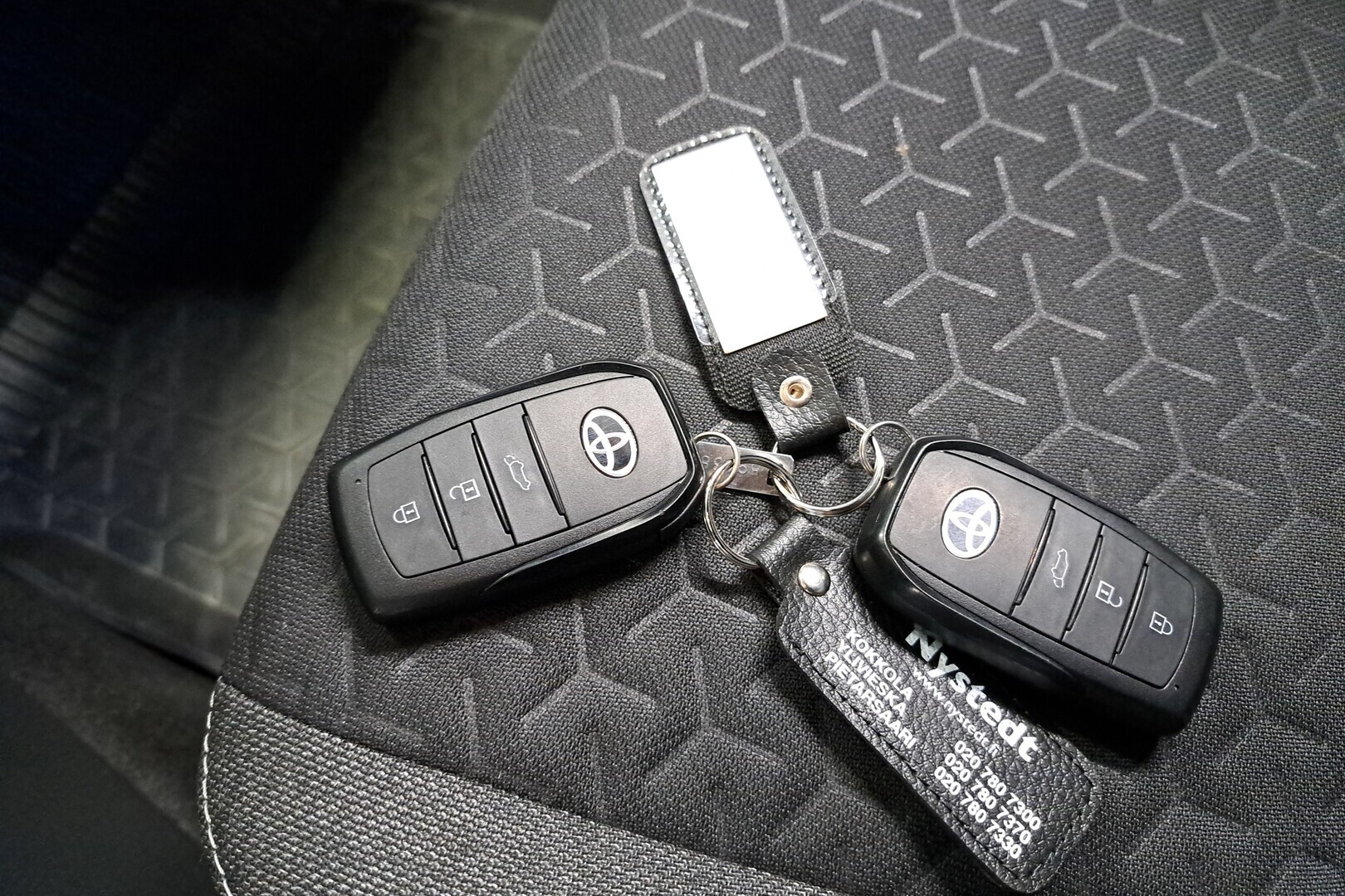 TOYOTA Yaris Cross 2024