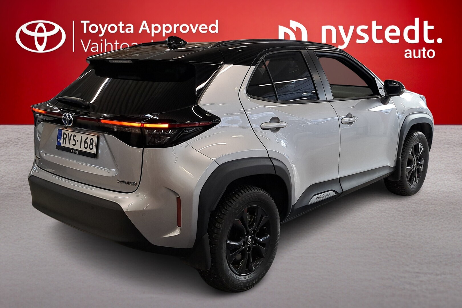 TOYOTA Yaris Cross 2024