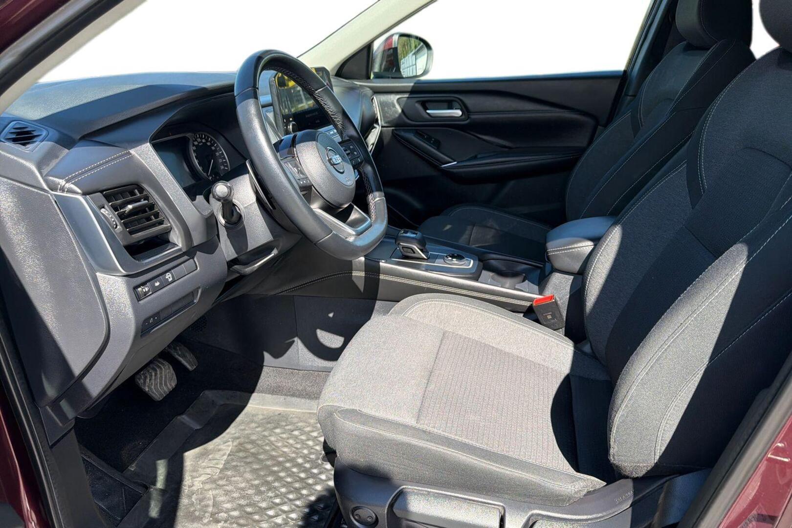 NISSAN Qashqai 2022