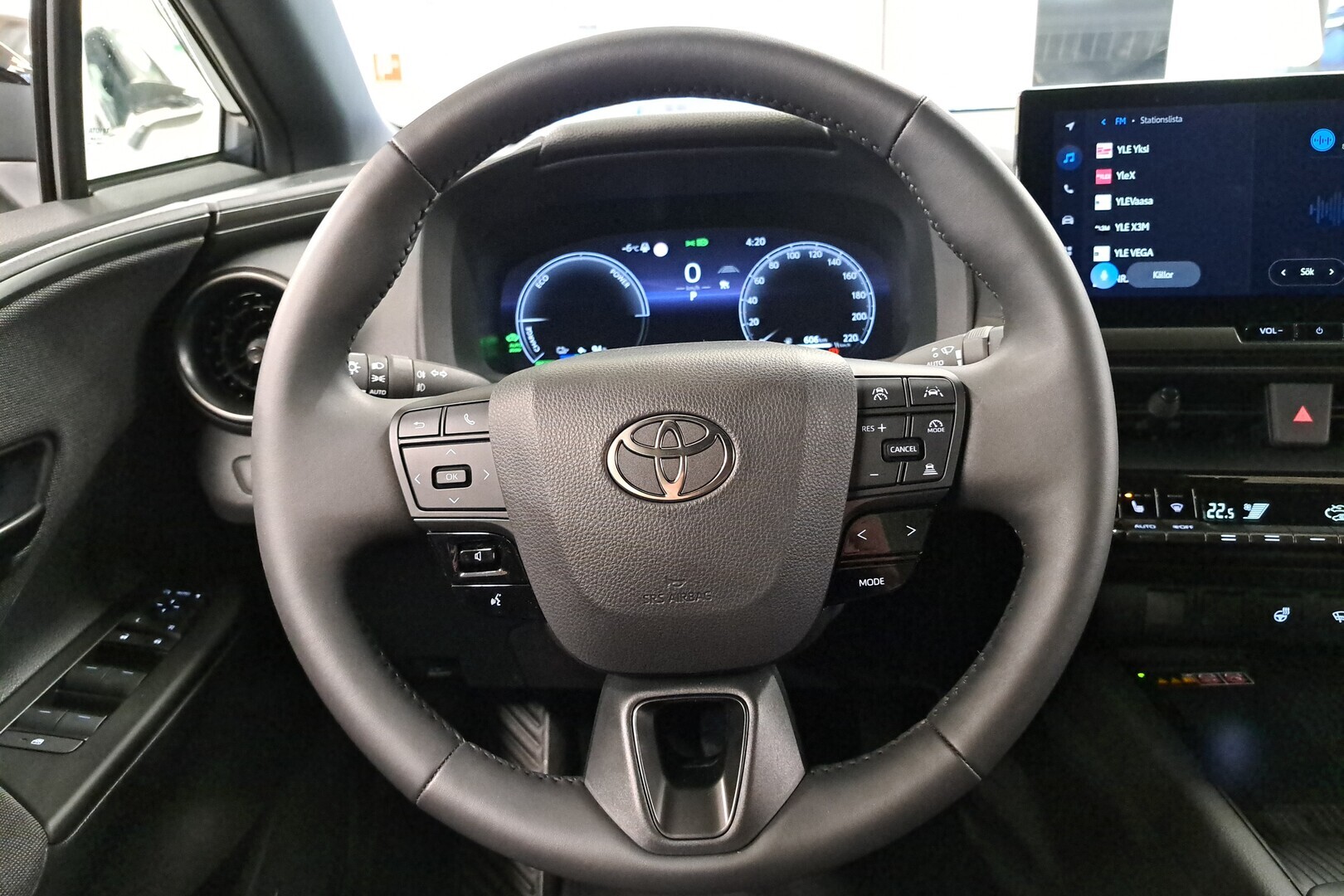 TOYOTA C-HR 2024