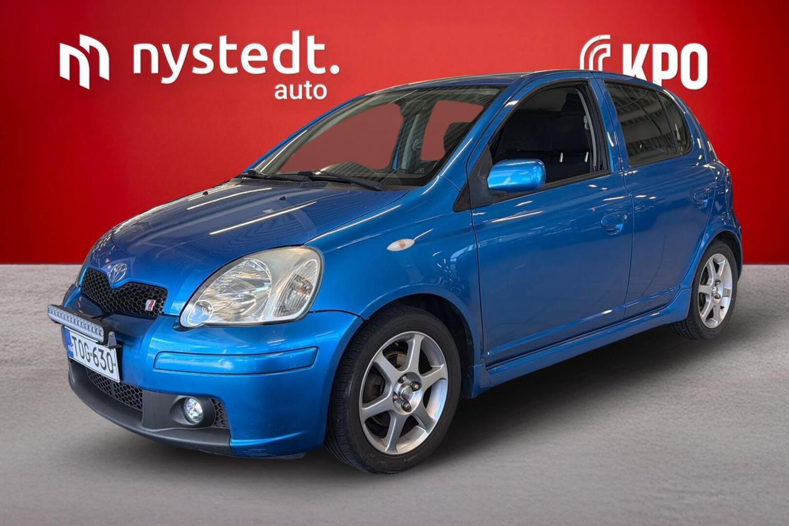 TOYOTA Yaris 2004