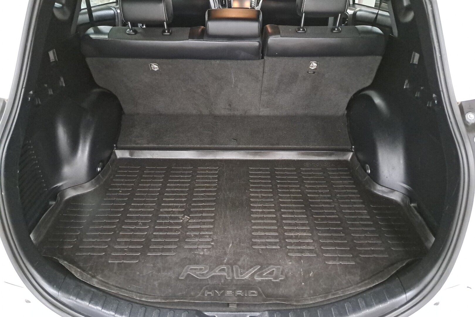 TOYOTA RAV4 2017