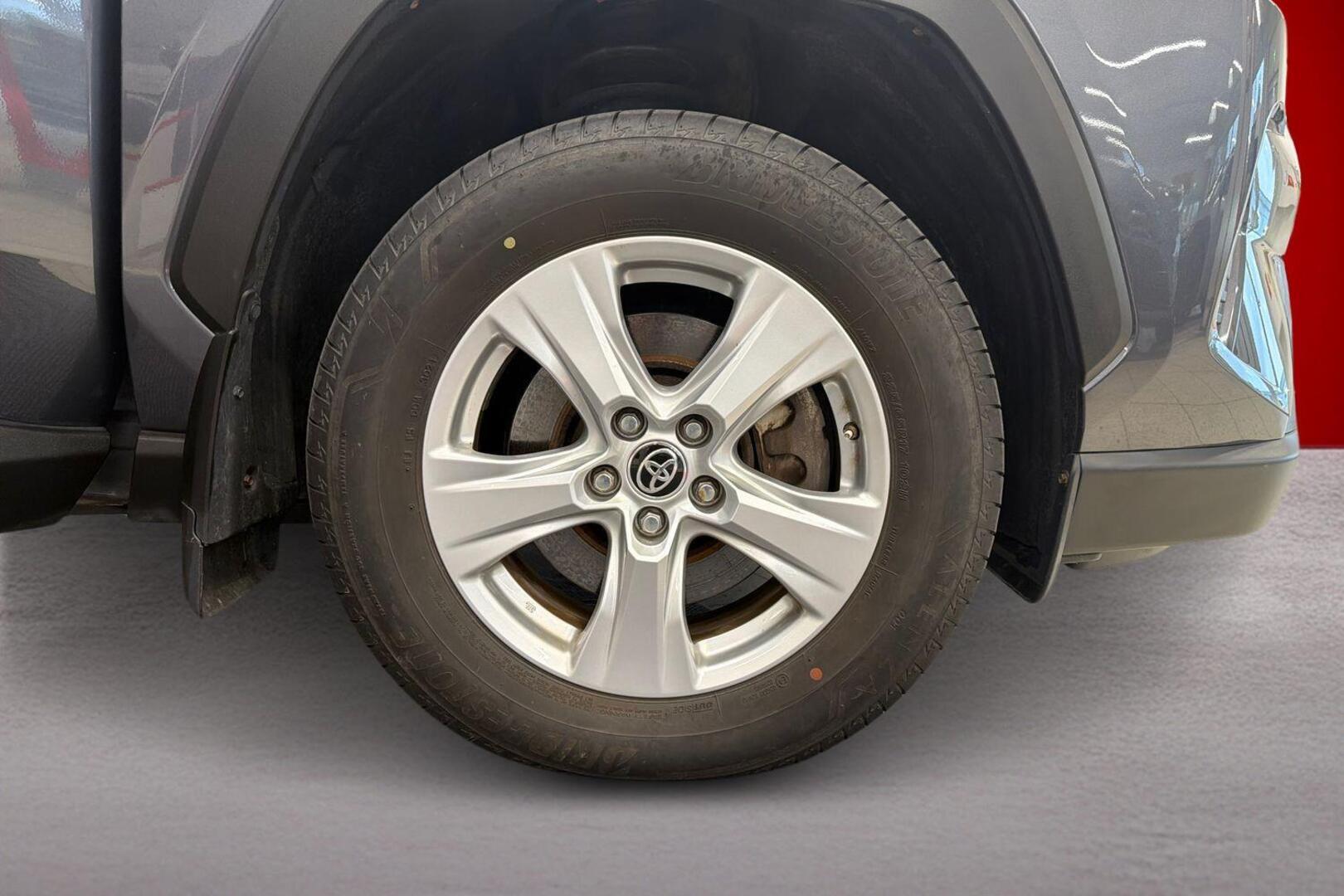 TOYOTA RAV4 2021