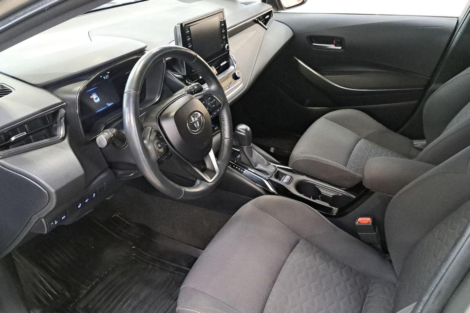 TOYOTA Corolla 2021