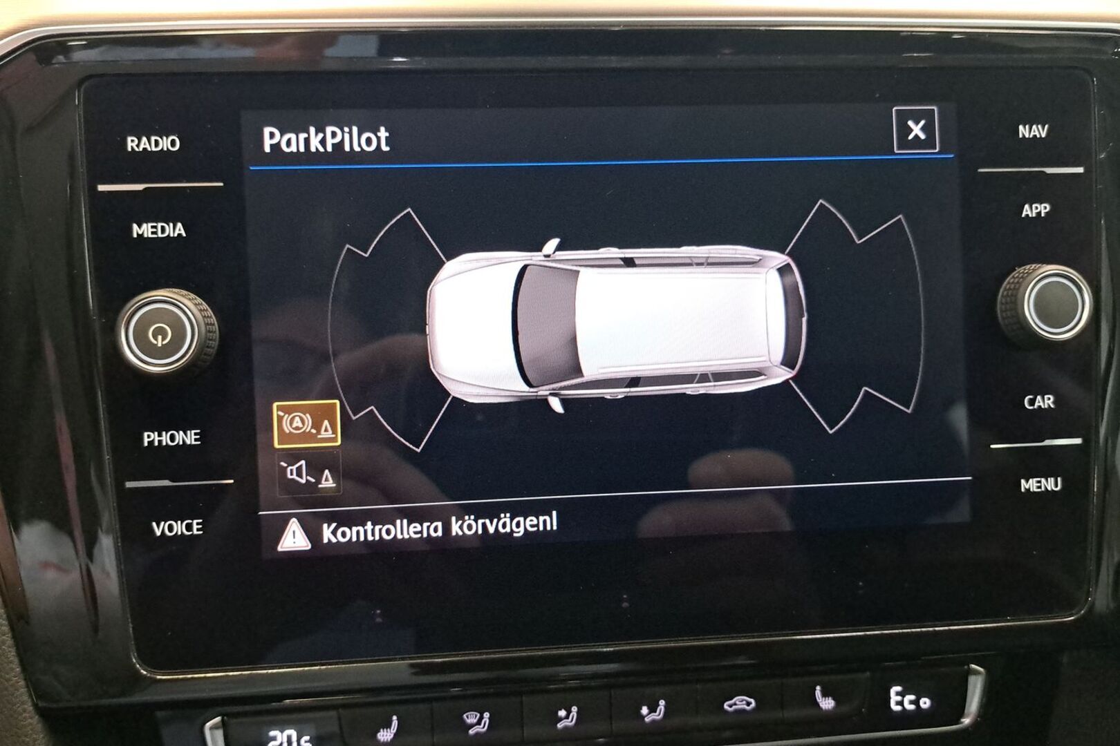 VOLKSWAGEN Passat 2018