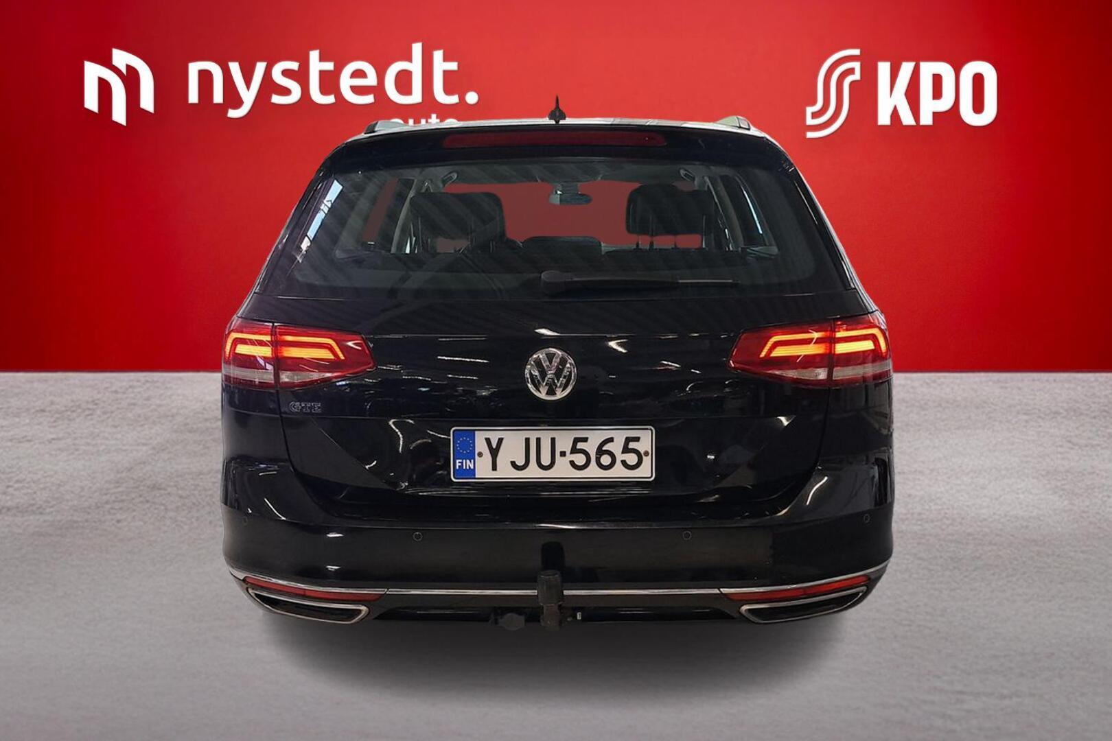 VOLKSWAGEN Passat 2018