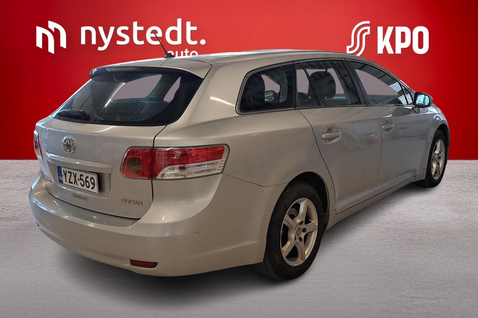 TOYOTA Avensis 2011