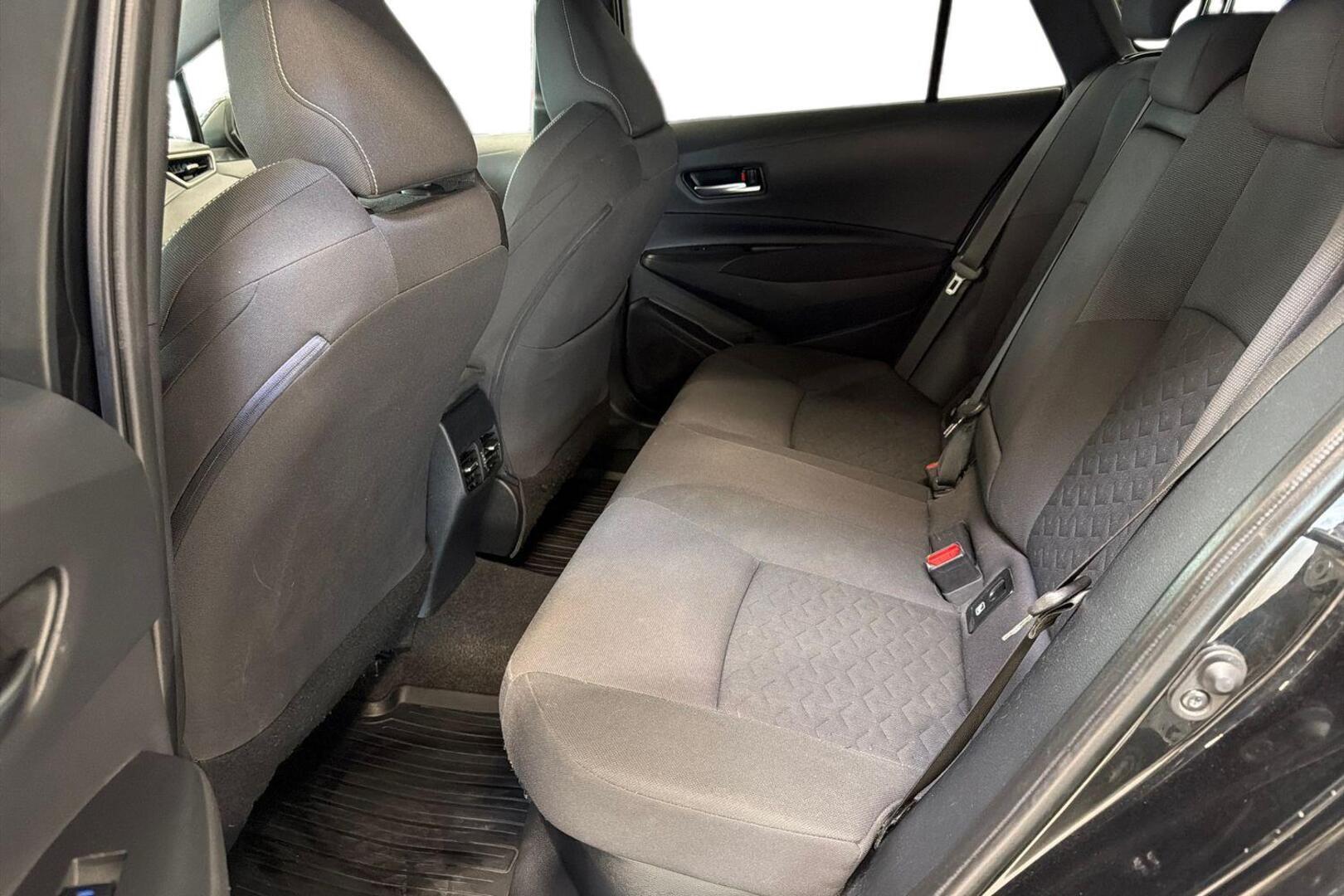 TOYOTA Corolla 2019