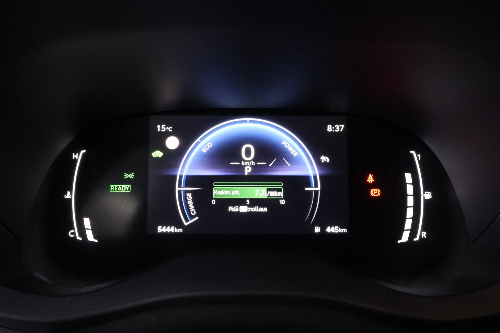 TOYOTA YARIS CROSS 2026