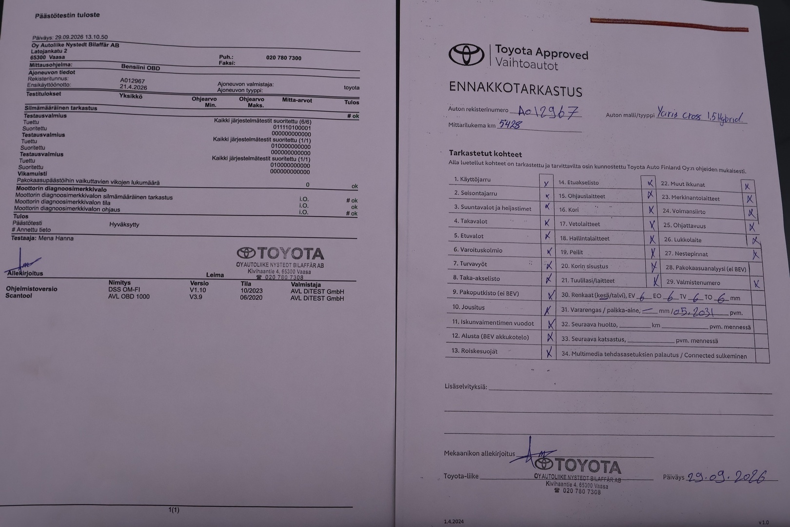 TOYOTA YARIS CROSS 2026