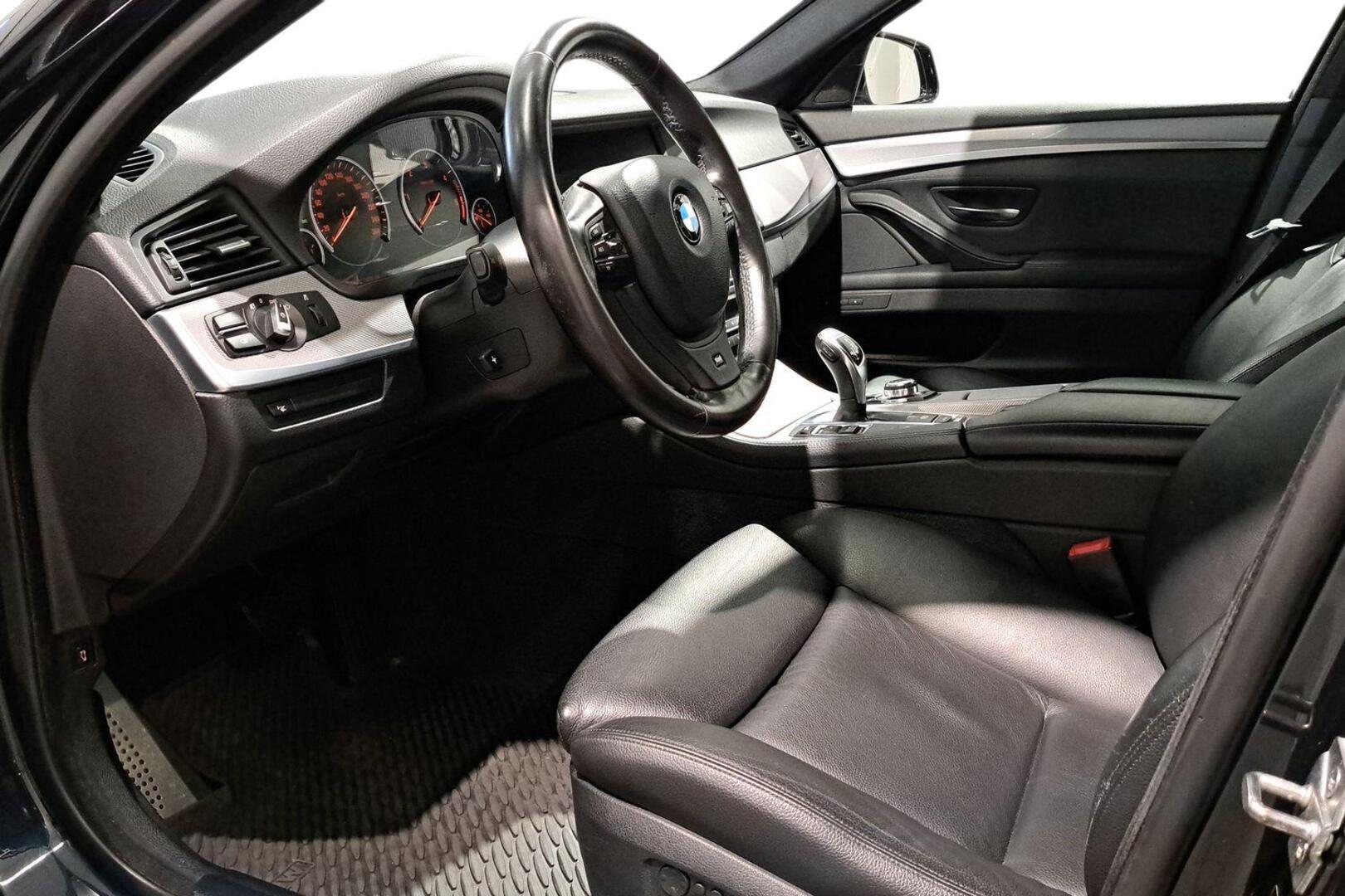 BMW 530 2011