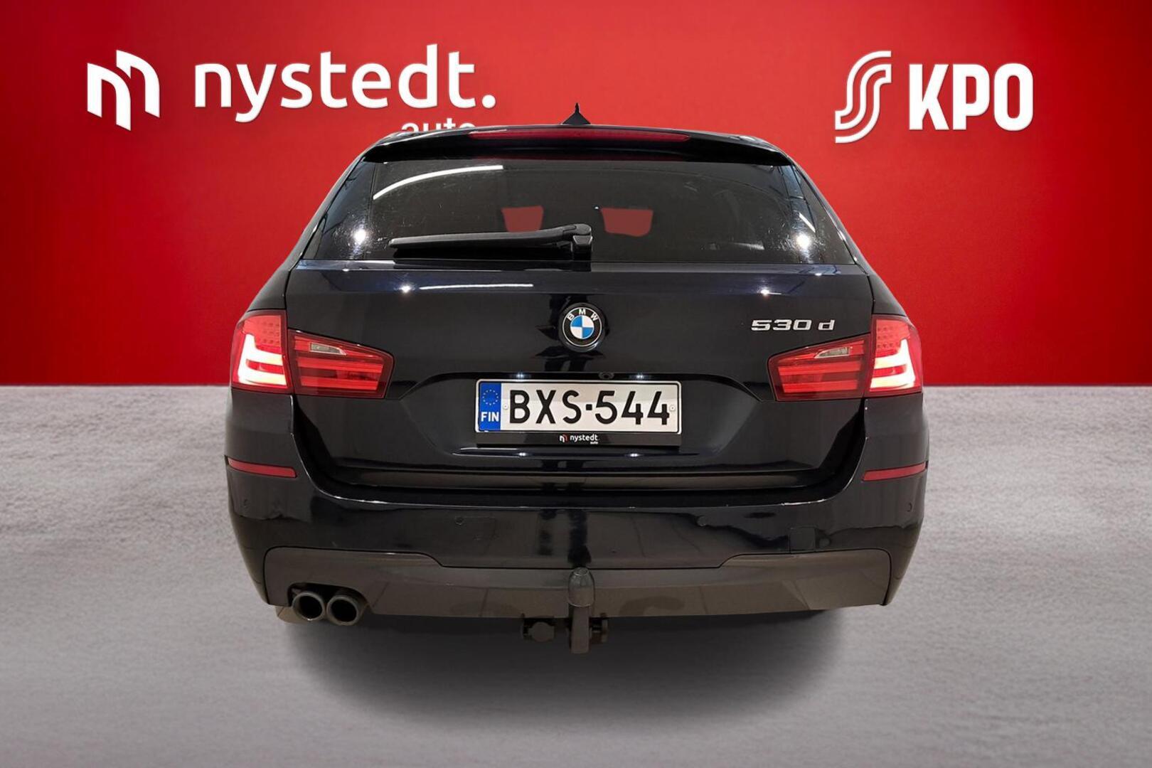 BMW 530 2011