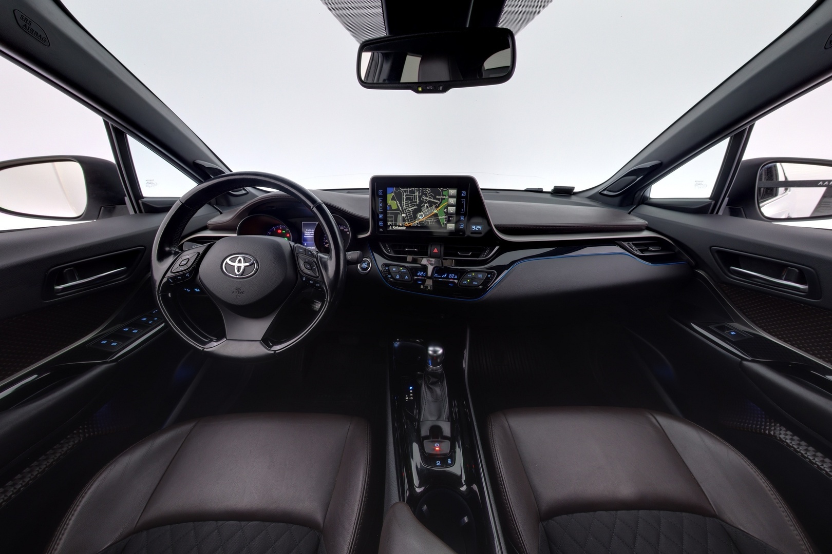 TOYOTA C-HR 2017