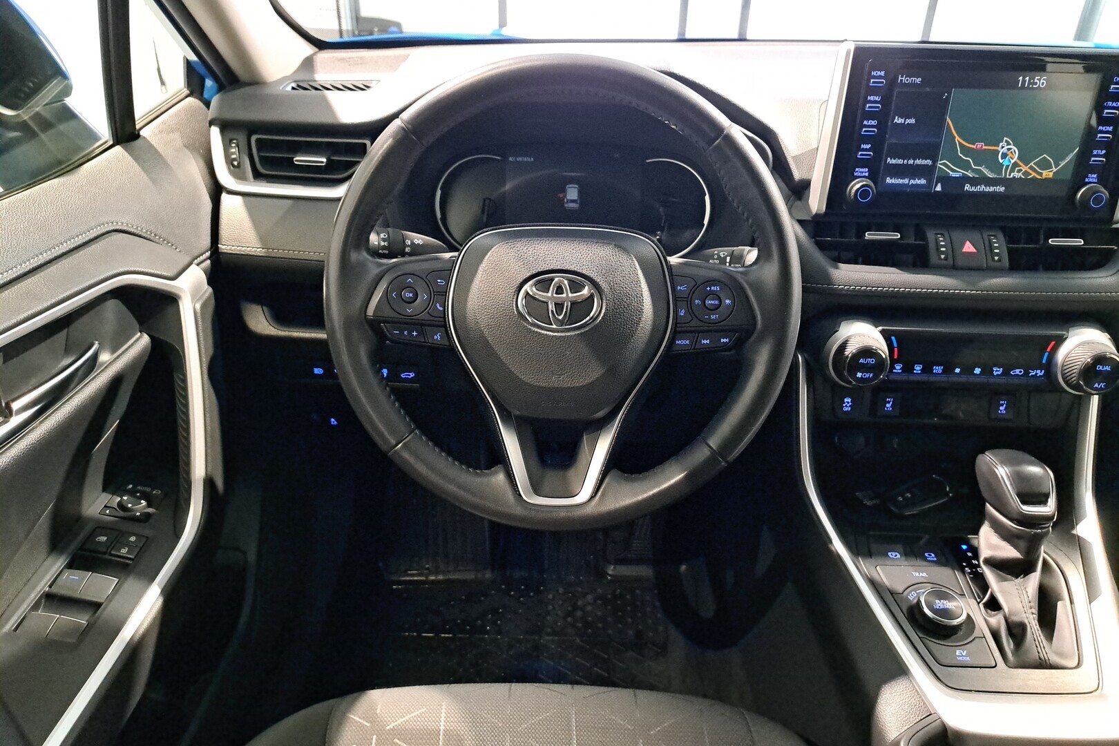 TOYOTA RAV4 2020