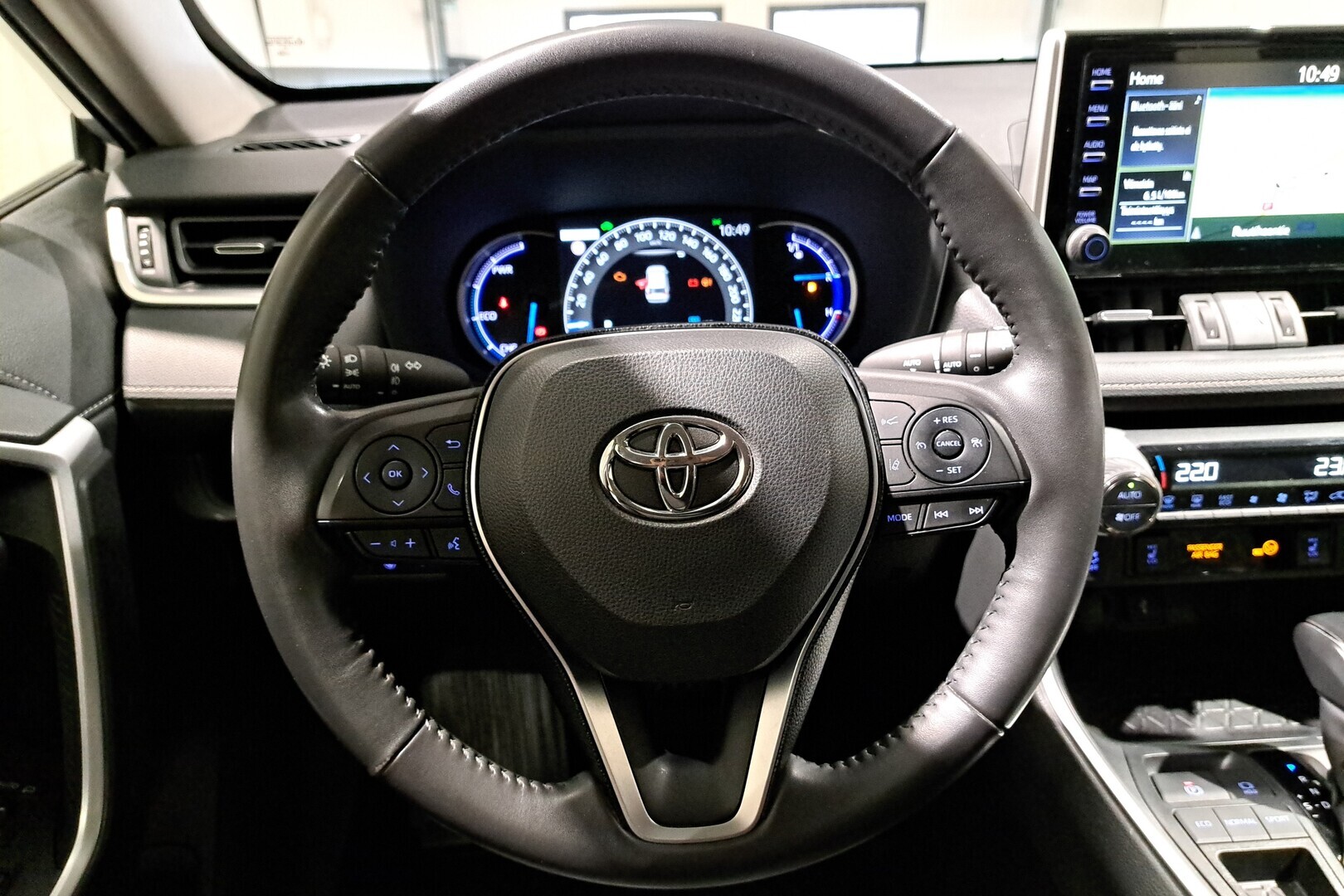 TOYOTA RAV4 2021