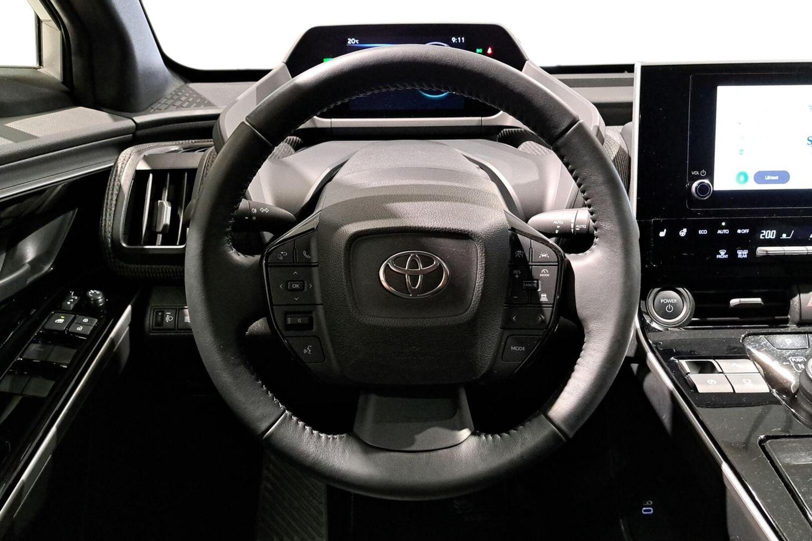 TOYOTA bZ4X 2023
