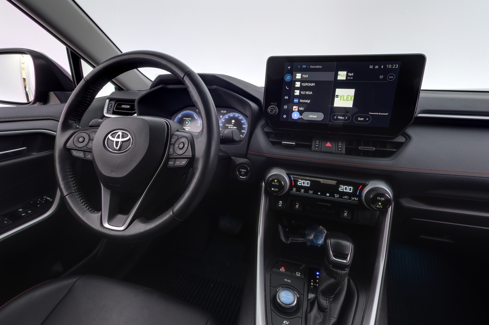TOYOTA RAV4 2023