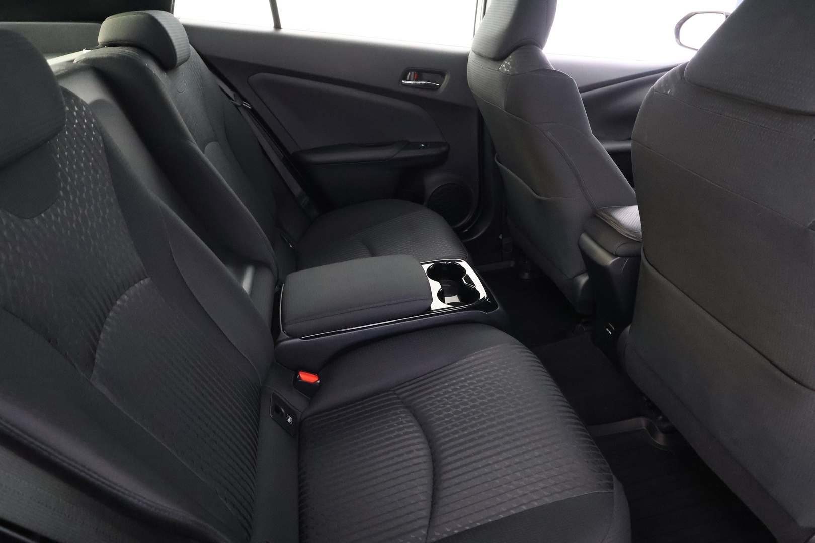 TOYOTA Prius Plug-in 2017