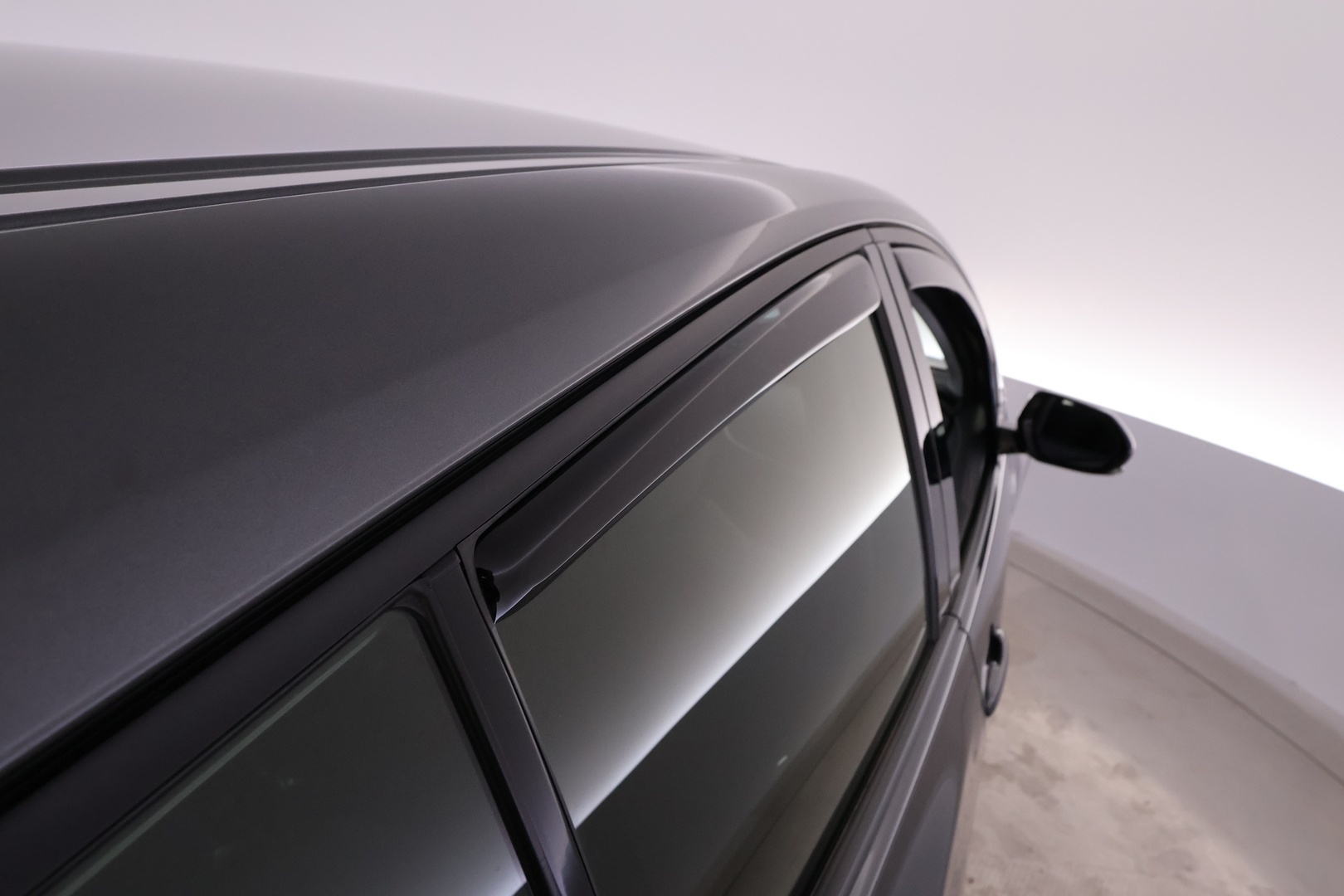 TOYOTA Prius Plug-in 2017