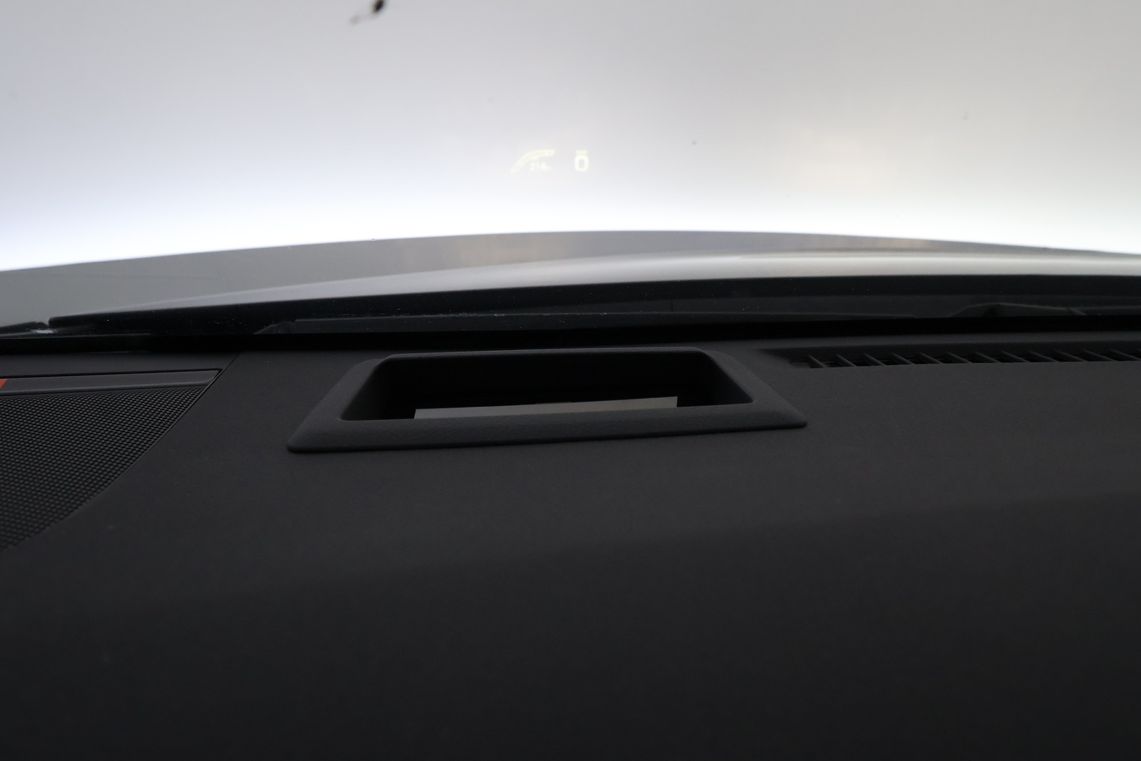 TOYOTA Prius Plug-in 2017