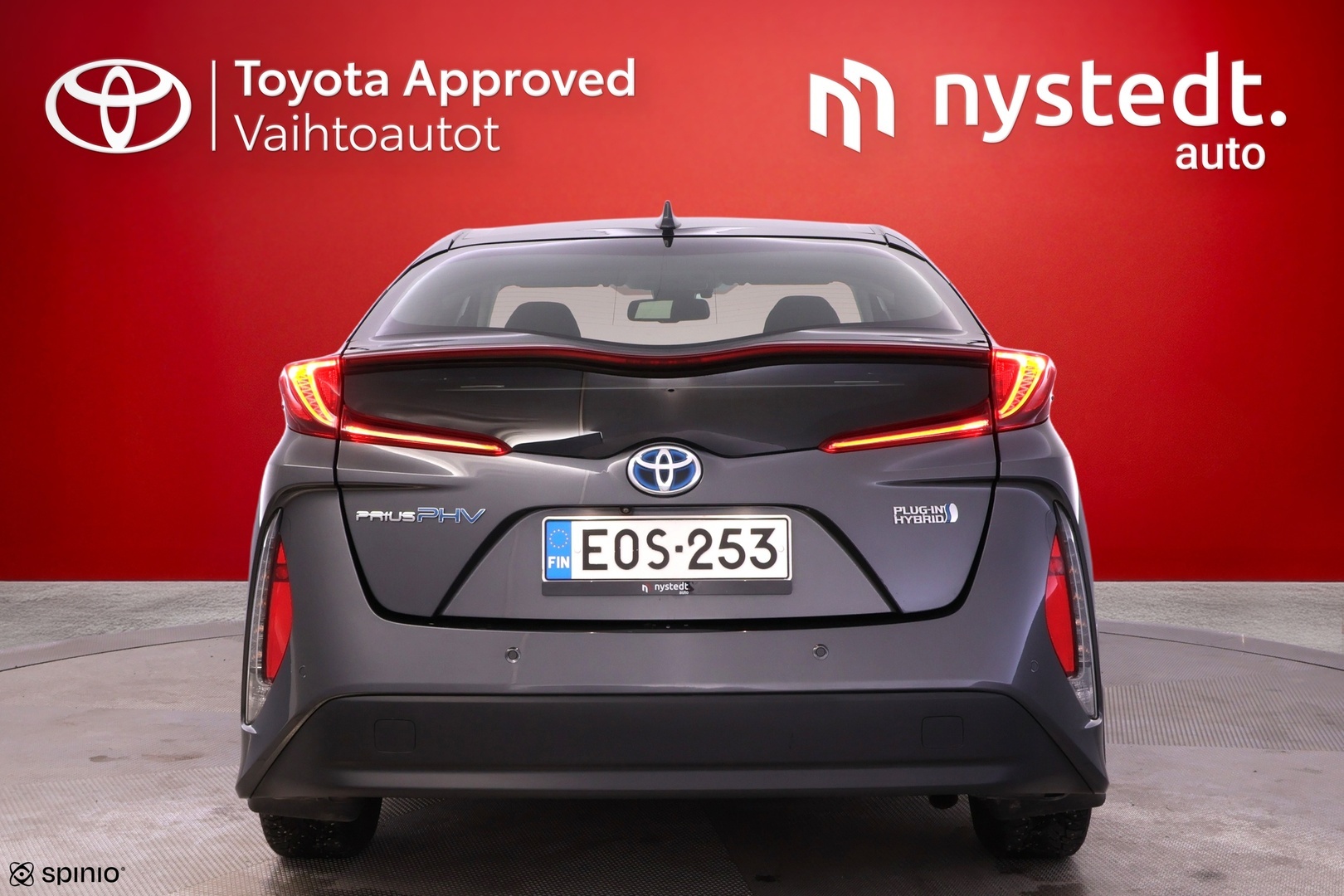 TOYOTA Prius Plug-in 2017